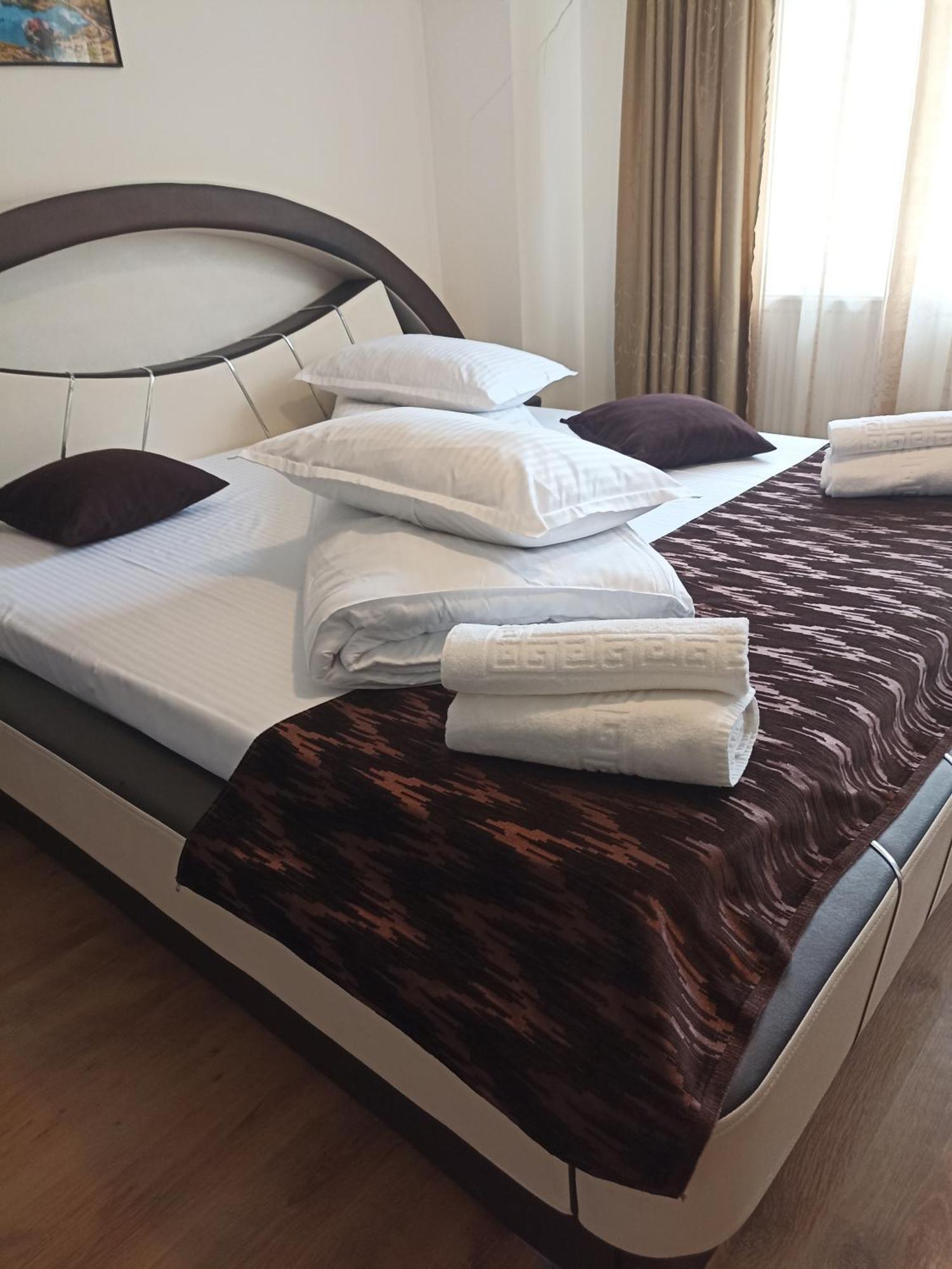 Popasul Drumetului Transfagarasan Hotel Curtea de Argeş Buitenkant foto